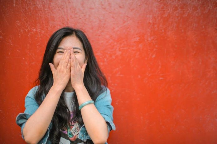 The role of humor and shared laughter in relationship building