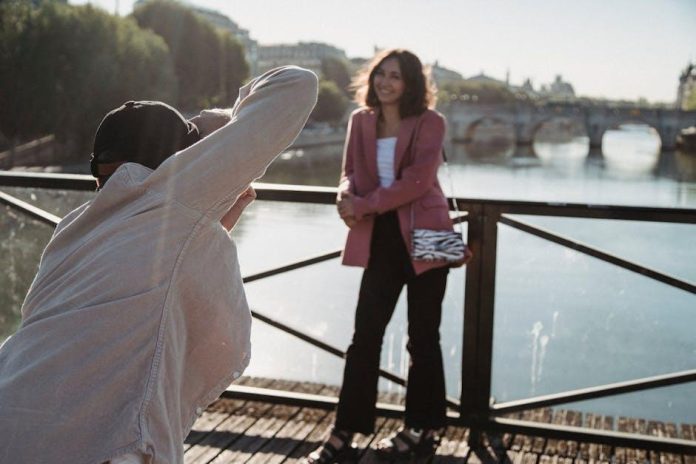 How to plan memorable date nights for long-term relationships