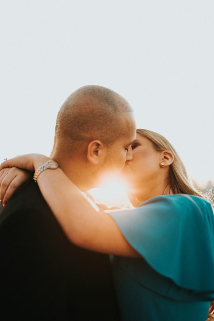 The Dos and Don’ts of Messaging on Dating Platforms