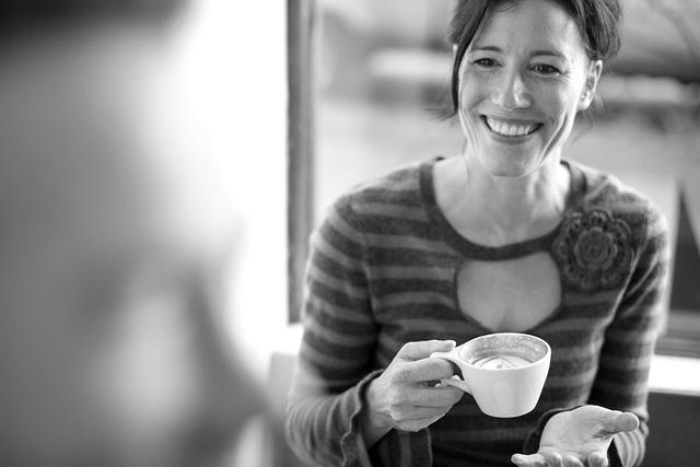 Why First Impressions Matter in Online Dating (and How to Nail Yours)