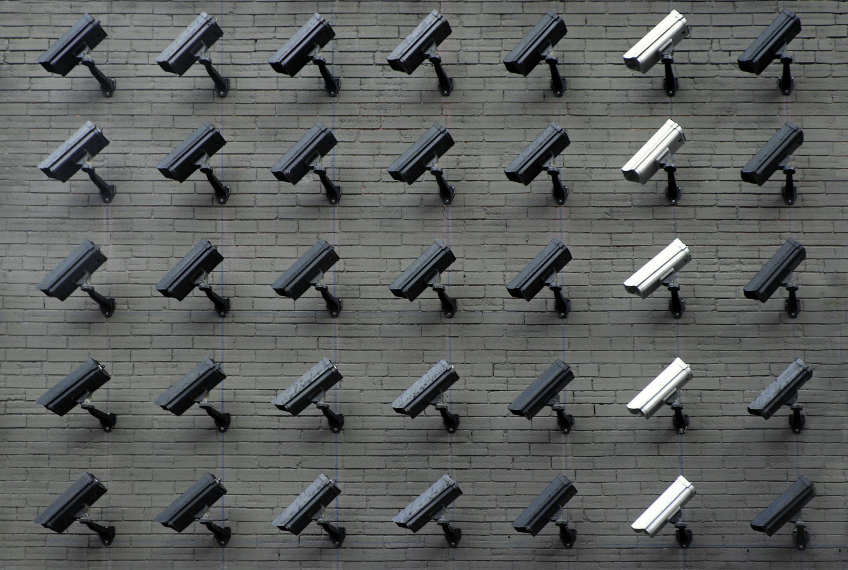 Guarding Personal Details Navigating the Digital Dating Scene