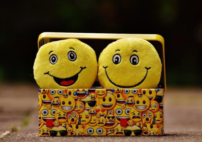 The Importance of Emotional Intelligence in Relationship Building