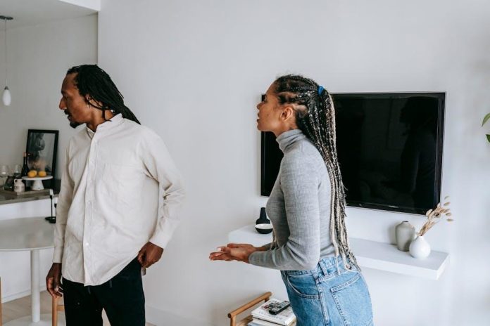 How to navigate difficult conversations in relationships and strengthen bonds