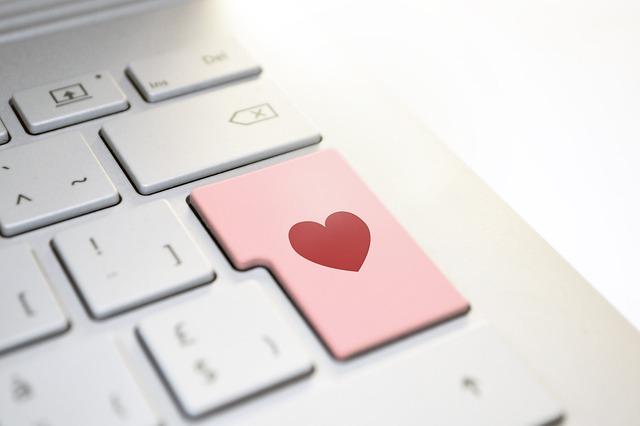 Balancing Honesty and Tact: ‌Navigating Profile Descriptions