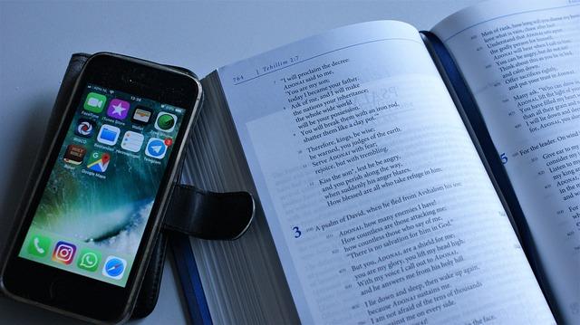 Steering Clear of Digital Distractions